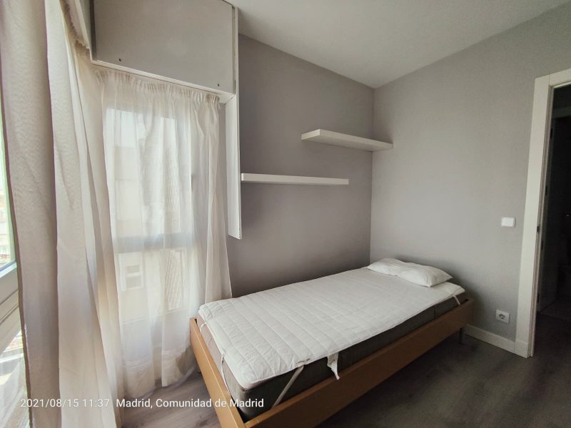 Piso en Plaza de Doctor Laguna, Niño Jesús, Madrid