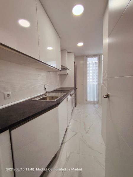 Piso en Plaza de Doctor Laguna, Niño Jesús, Madrid